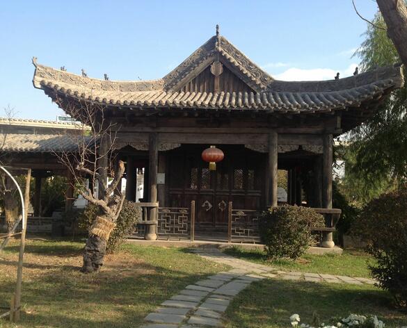 成都古建筑施工公司淺談仿古建筑的特點 